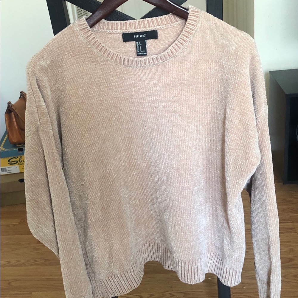 Forever 21 beige sweater